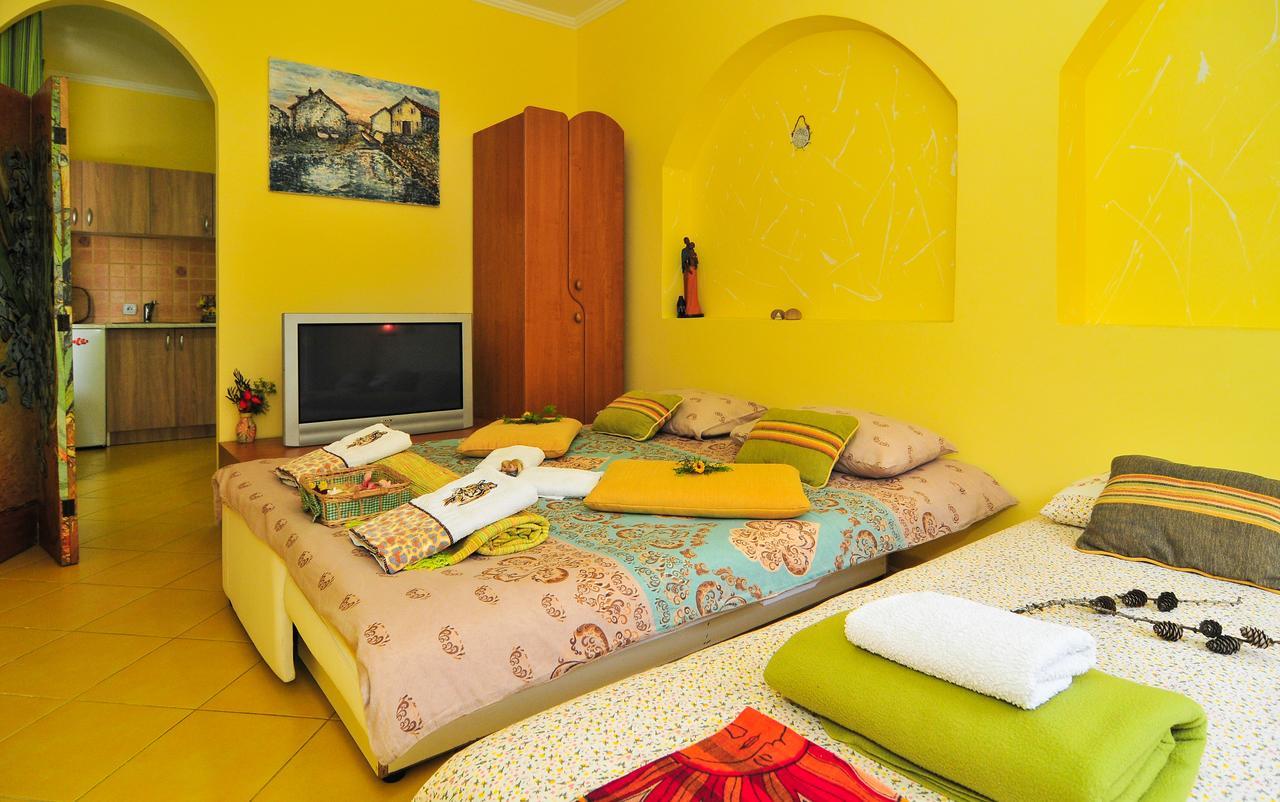 Apartment Edita Tivat Zewnętrze zdjęcie